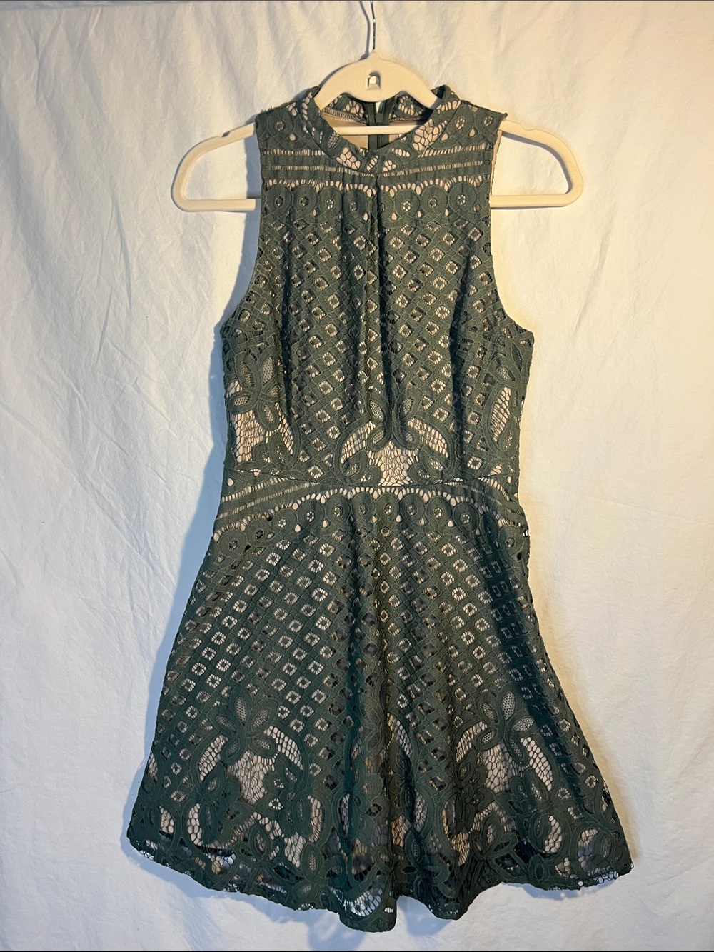 Love Fire Sleeveless Green Lace Fit & Flare Dress M best for small